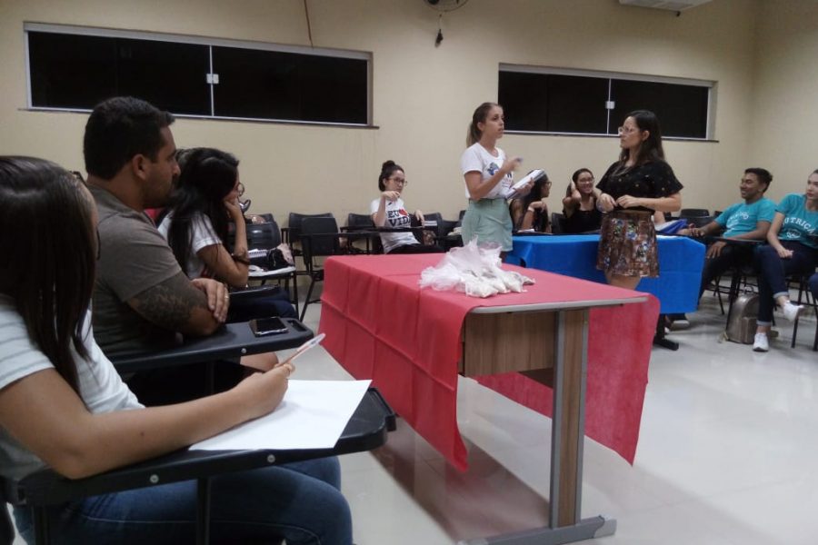 Alunos do Curso de Nutrição - FNTI, realizam juri simulado