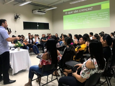 Centro Acadêmico de Enfermagem da FNTI realiza palestra sobre Inteligência Emocional